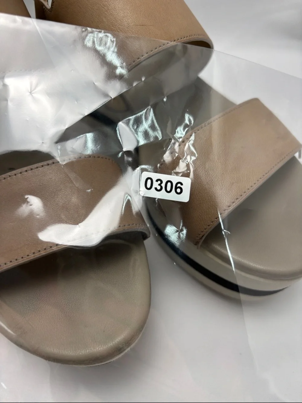 Via Spiga Women’s Sz7M Beige‎ and Black Platform Sandals #306